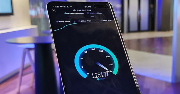 Mạng 5G nhanh hơn bao nhiêu lần 4G: Kết quả có ngay sau pha 