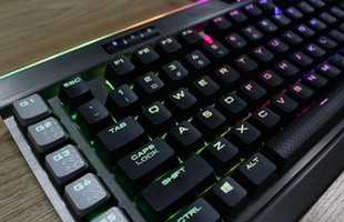 Đây chính là bàn phím chơi game đáng mua nhất 2017: Corsair K95 RGB Platinum