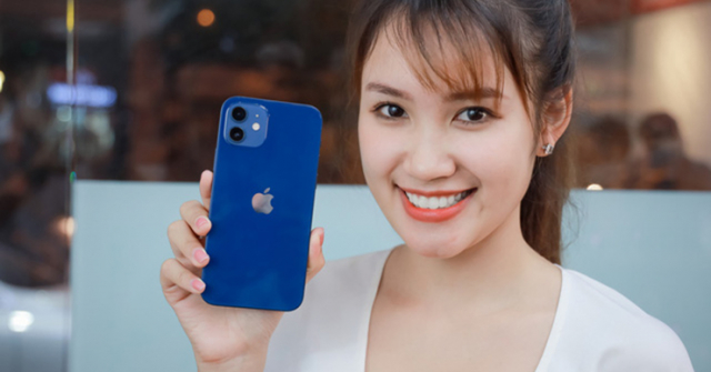 iPhone 12 có còn thực sự đáng mua?