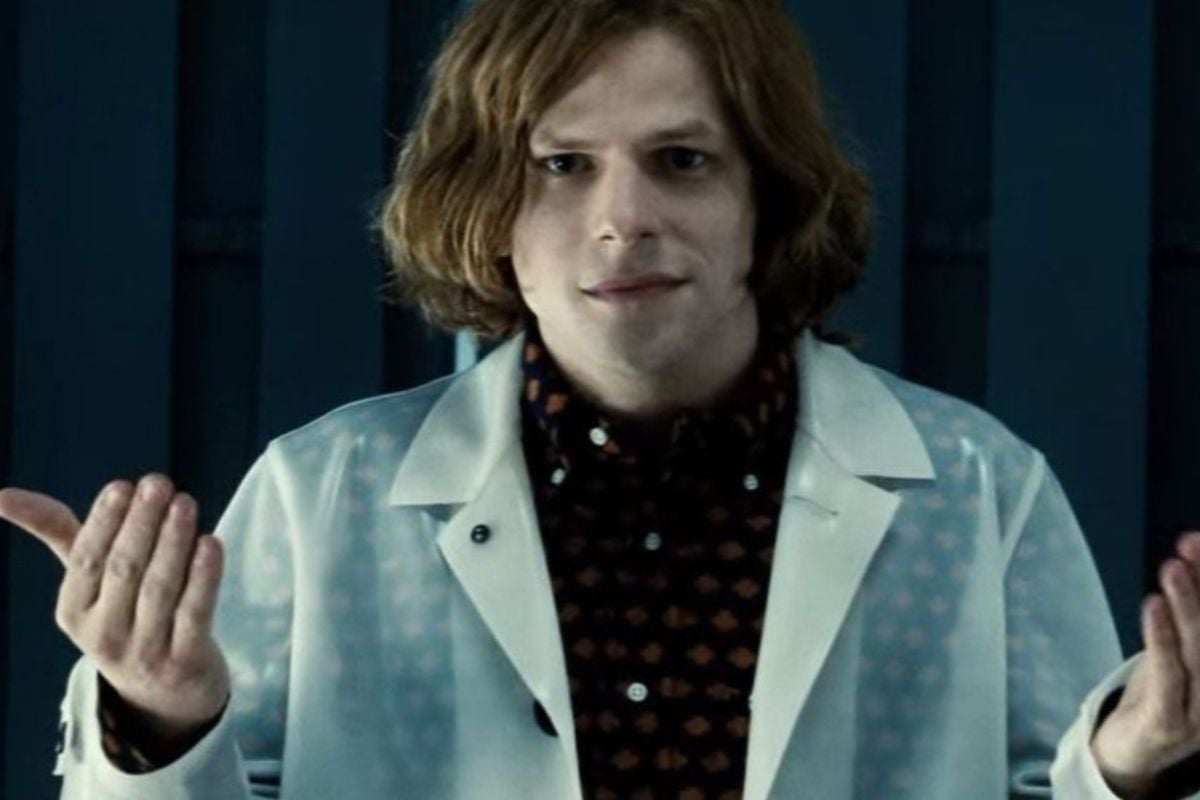 Sao Nam Jesse Eisenberg Phát Biểu Rằng Anh Đã Bị Tổn Hại Sự Nghiệp Khi Vào Vai Lex Luthor