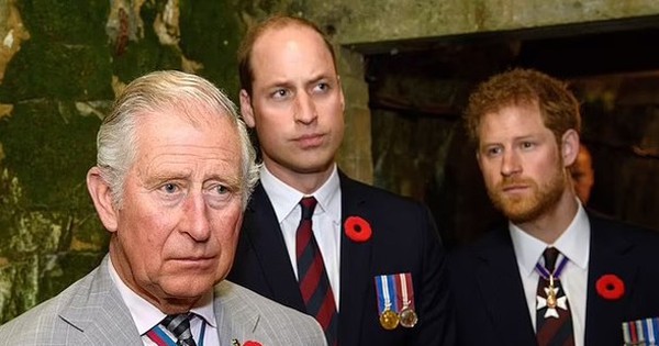 William lo lắng khi Vua Charles nhượng bộ Harry