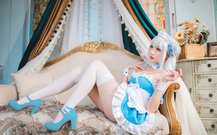 Nhẹ nhàng đầu tuần cùng cosplay HMS Cygnet trong Azur Lane