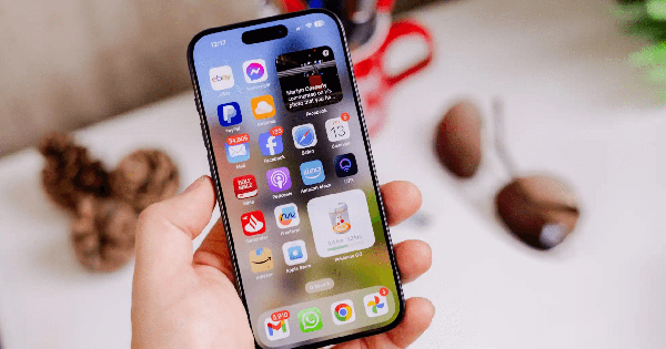 Giá smartphone đồng loạt dò đáy: iPhone 12, 15 Pro Max rẻ chưa từng có trong lịch sử, siêu phẩm đình đám 1 thời chỉ còn 7 triệu đồng