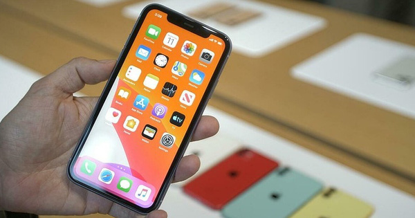 iPhone 11 đang giảm giá cực mạnh, còn đợi gì mà không 