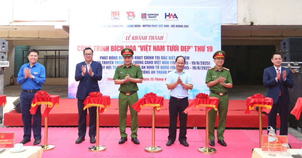 Nippon Paint và Công an TP.HCM khánh thành bích họa “Việt Nam tươi đẹp” lần thứ 19