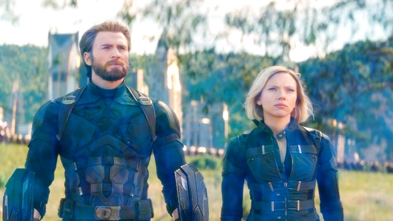 Avengers 4 bất ngờ tiết lộ về bộ đôi Captain America và Black Widow