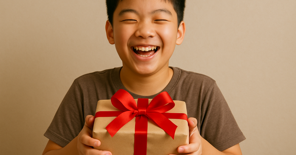 Cẩm nang bố mẹ chọn quà 1/6: Đây là 5 món đồ chơi "chất lừ", vừa học vừa chơi khiến bé mê tít