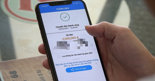 Bỗng dưng nhận 1,7 tỷ đồng "từ trên trời rơi xuống", người đàn ông thoát bẫy lừa đảo nhờ một cuộc gọi cho ngân hàng