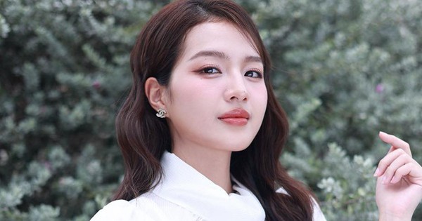Mỹ nhân đắt show nhất Việt Nam hiện tại: 1 năm đóng 6 phim siêu hot, phủ sóng dày đặc đi đâu cũng thấy mặt