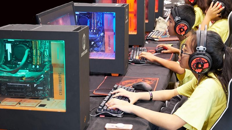 Khám phá quy định kỳ lạ tại trường Esports: Tất cả học sinh không được đi thang máy