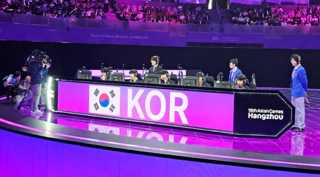 ASIAD 19: HLV kkOma “đọc não” Trung Quốc 90%, tiết lộ lý do Faker không thi đấu