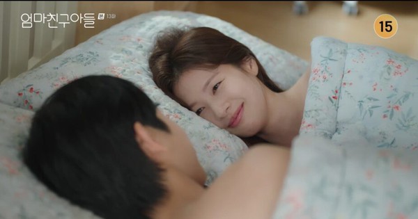 Love Next Door gây tranh cãi vì loạt lời thoại sến súa, Jung Hae In và Jung So Min không thấy ngại ư?