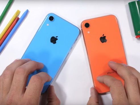 iPhone XR ‘cứng cựa’ không kém iPhone XS