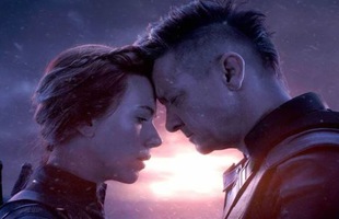 Suýt chút nữa Hawkeye đã hi sinh thay cho Black Widow trong Avengers: Endgame