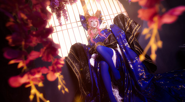 Fate/Grand Oder: Mê mẩn với sự quyến rũ đầy quyền lực của cosplay Tamamo