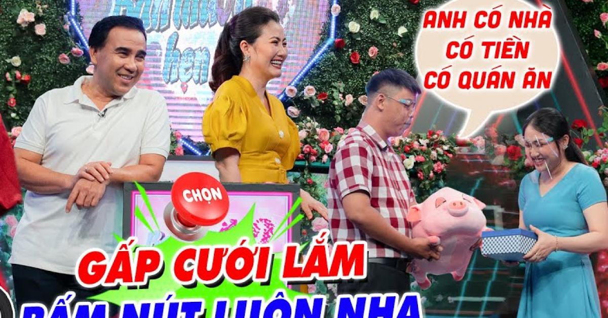 Anh chàng ế suốt 10 năm đòi bấm nút hẹn hò ngay và luôn khi vừa mở rào