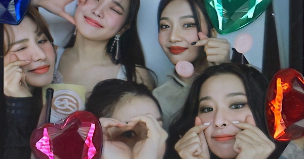 Red Velvet tái xuất đội hình 5 người, thái độ netizen dành cho Irene và Wendy khác nhau 1 trời 1 vực