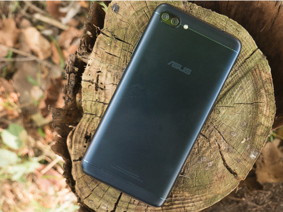 Smartphone pin khủng Asus ZenFone 4 Max sắp có bản tiếp nối