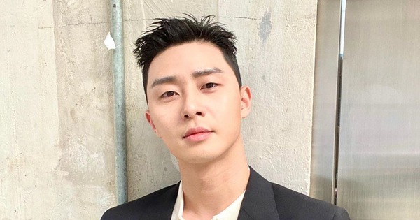 “Ông chủ DanBam” Park Seo Joon cuối cùng đã thoát khỏi đầu hạt dẻ, lột xác cực soái rồi hậu cung ơi!