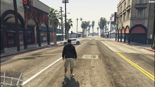 GTA V trên PS5 bất ngờ bị game thủ ném đá