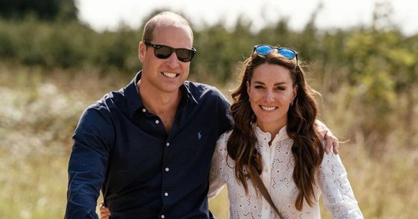 Ảnh tình tứ của Kate và William hút triệu lượt thích