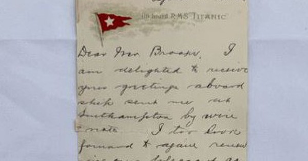 Thư của hành khách sống sót trên tàu Titanic được bán giá kỷ lục