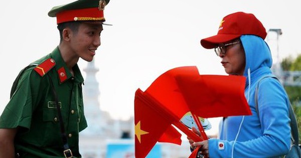 Phóng viên quốc tế bất ngờ khi trở lại Việt Nam sau 50 năm