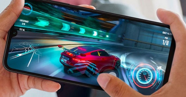 Chiếc điện thoại Galaxy giá 3,35 triệu đồng tại Việt Nam nhận One UI 7