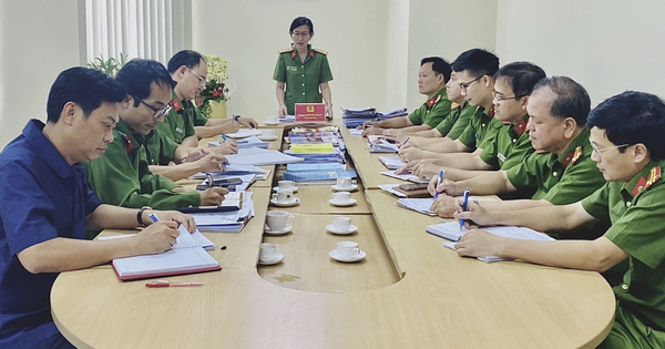 Công an TP HCM cảnh báo chiêu lừa mới nhất, người có tiền trong ngân hàng cần biết