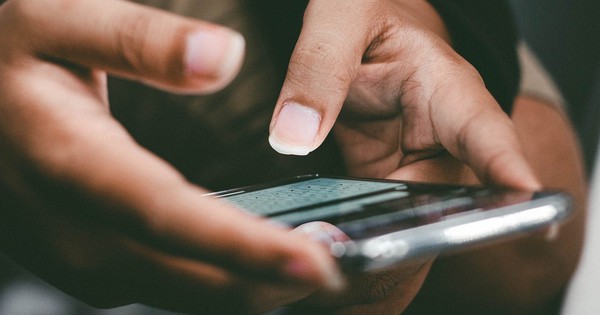 Hà Nội: Con trai tin lời người lạ đòi chuyển 250 triệu đồng, người bố lập tức báo Công an