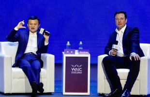 Elon Musk trò chuyện cùng Jack Ma: 'Loài người chỉ như con tinh tinh so với AI'