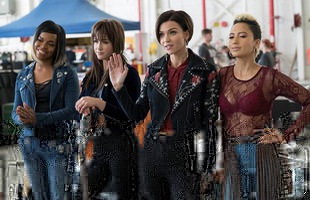 Tựa phim đình đám Pitch Perfect 3 tung trailer thứ 2