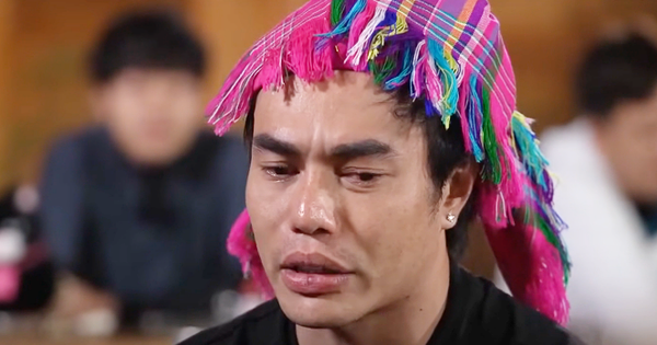 Lê Dương Bảo Lâm bị hở van tim