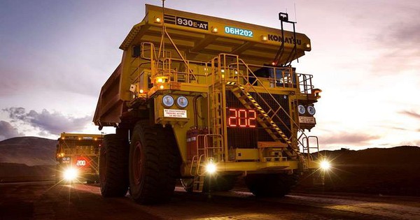 Phát hiện đội quân 140 xe tải không người lái, chạy liên tục 24/7 theo cách không tưởng, bí mật khai thác kho báu tỷ tấn