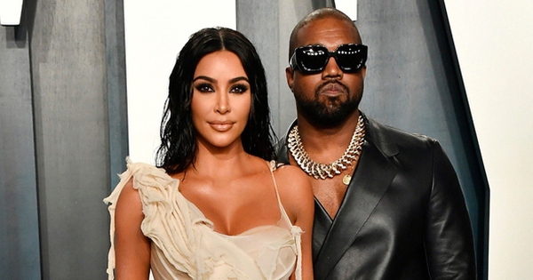 Kanye West chính thức ly hôn Kim Kardashian, phải nộp 4,9 tỷ⁄tháng nuôi con