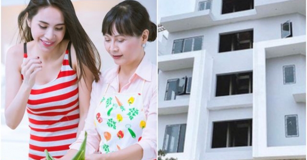 Sao Việt báo hiếu bố mẹ: Hòa Minzy, Hương Giang tặng nhà tiền tỷ, Đức Phúc 