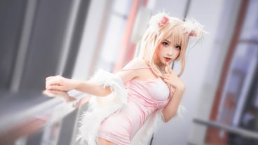 Ngọt ngào với bộ ảnh cosplay Ahri trong sáng và quyến rũ - Cosplay