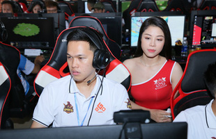 AoE 9Chum All-Star Cup 2020: Hoàng Mai Nhi đối đầu Chim Sẻ Đi Nắng, 