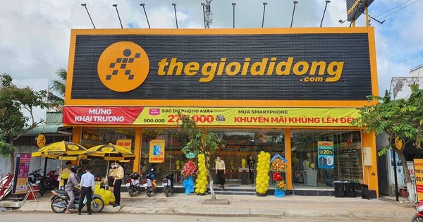 Tiết lộ kết quả kinh doanh 6 tháng đầu năm của Thế giới di động, FPT Shop, CellphoneS, Di động Việt: Tiếng 
