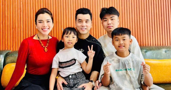 Ưng Hoàng Phúc thương con riêng của vợ như con ruột, cho con đi du học Mỹ khi đủ 18 tuổi