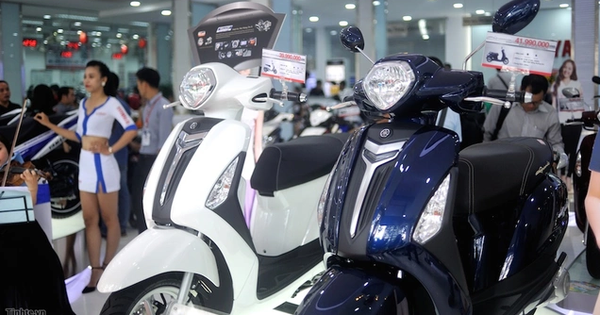Yamaha giảm giá kịch sàn: Có mẫu giảm đến 30 triệu, xe máy điện giảm 16 triệu đồng
