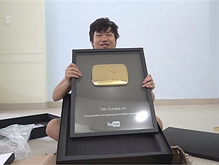 Đột Kích: cùng Tiền Zombie v4 đập hộp nút vàng Youtube.